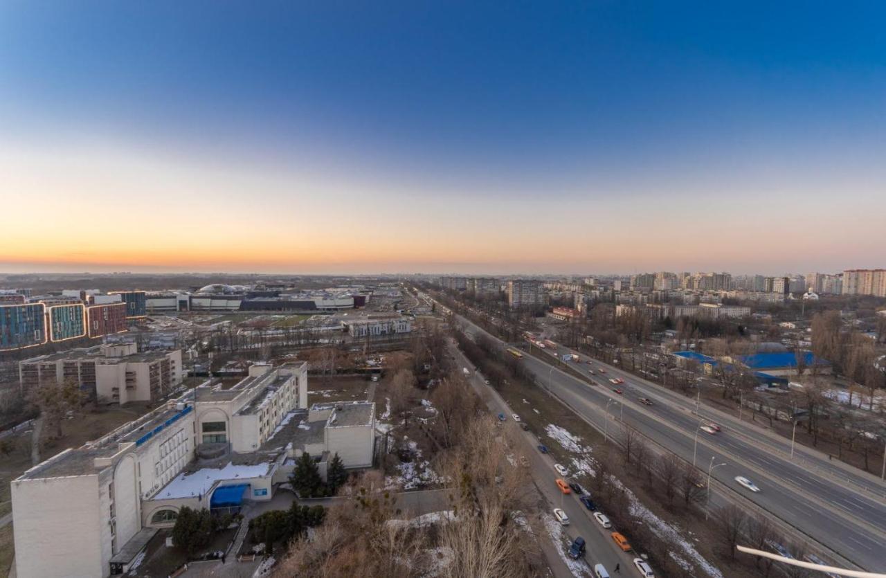 Квартира Студия 1 Комнатная На Теремках Низкий Этаж Kiev Luaran gambar